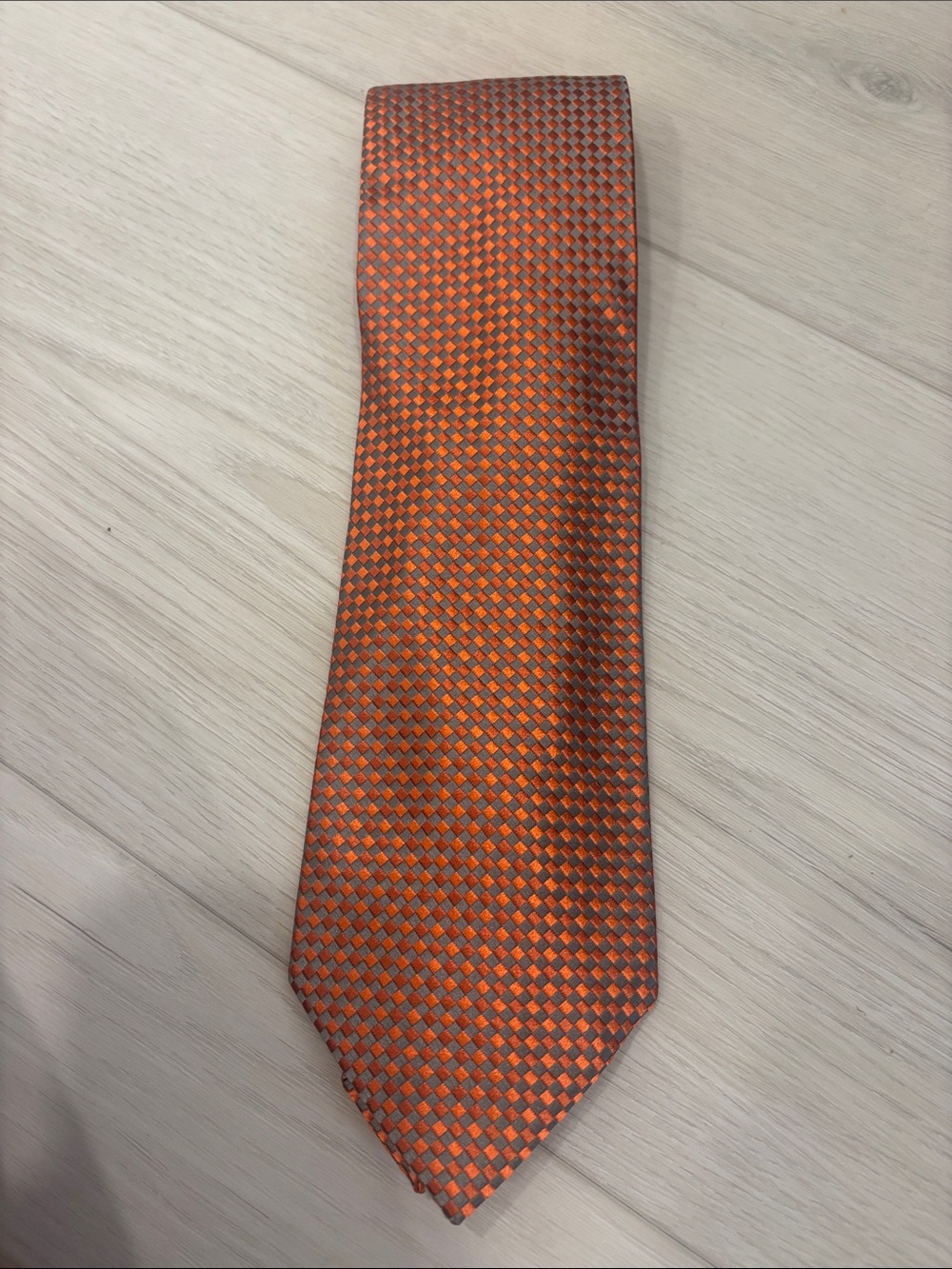 Charvet Mens Orange Geometric Silk Tie